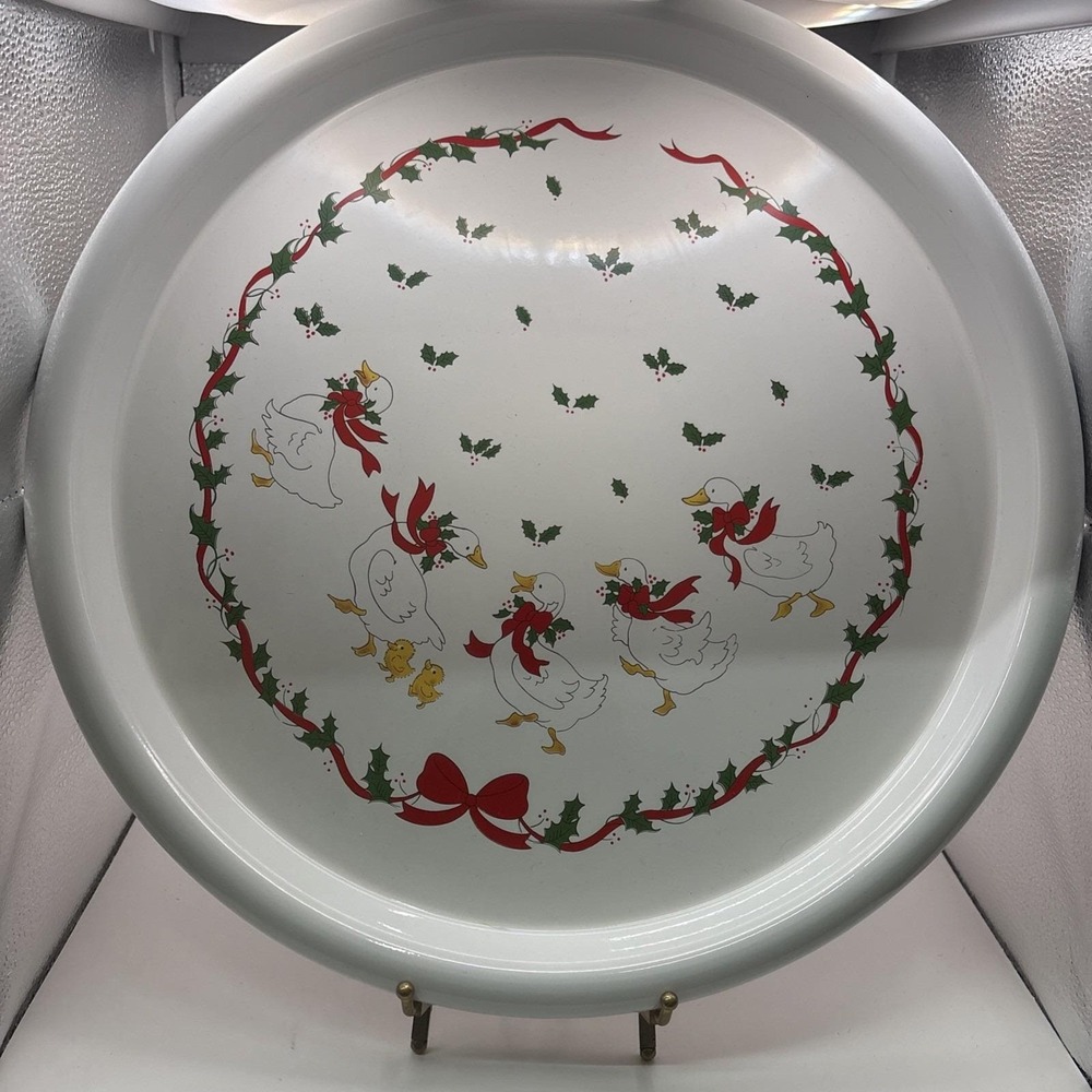 Vtg~1980s Christmas Countgry Geese~15" Round Hard Plastic Serving Platter~IOB